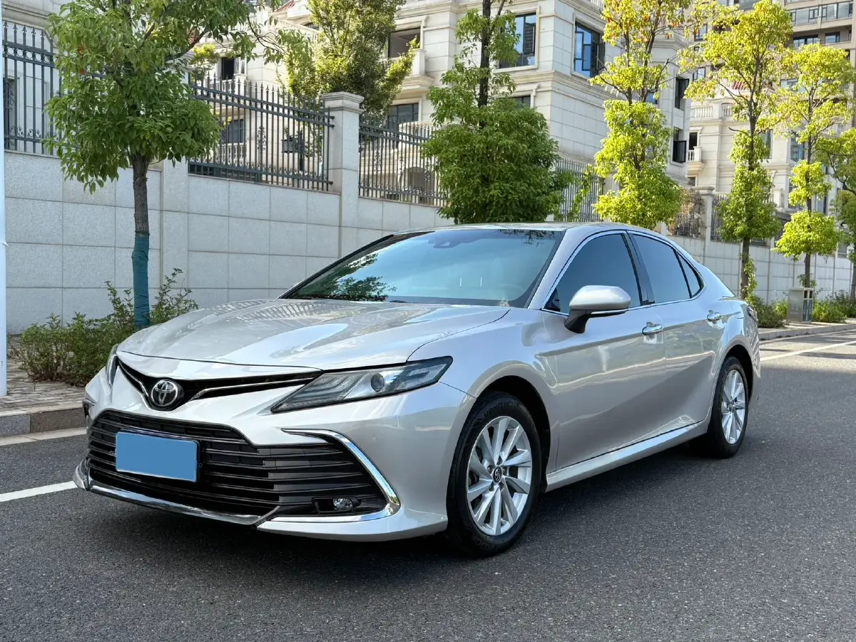 2021 Toyota Camry 2.0L 178HP L4 CVT