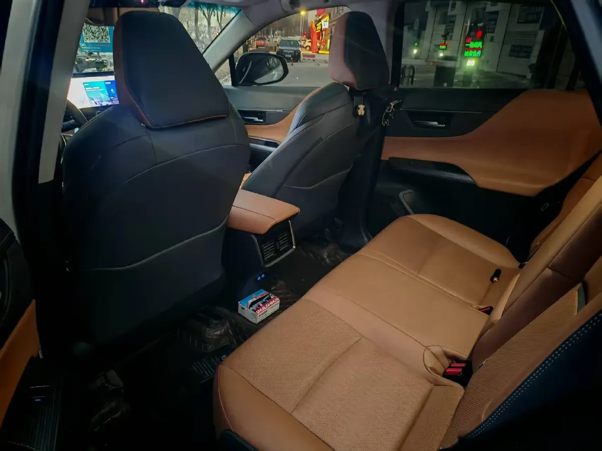 2022 Toyota Venza 2.0L 171HP L4 CVT,autocango,china used car exporter,china ev exporter,chinese used car exporter,chinese used ev exporter