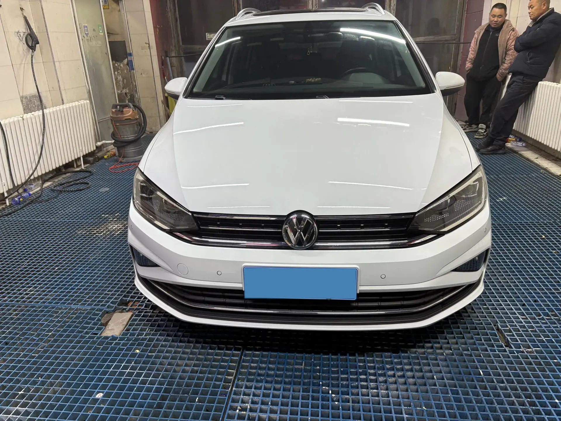 2020 VOLKSWAGEN GOLF thumbnail 2