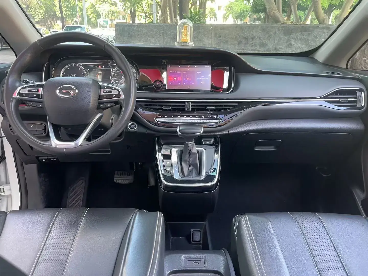 2021 GAC TRUMPCHI thumbnail 4