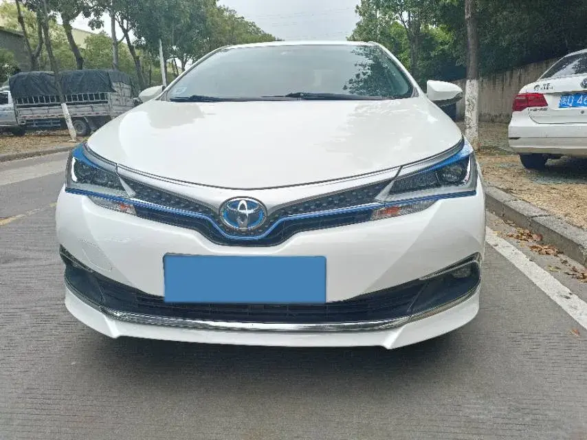 2020 TOYOTA COROLLA thumbnail 2