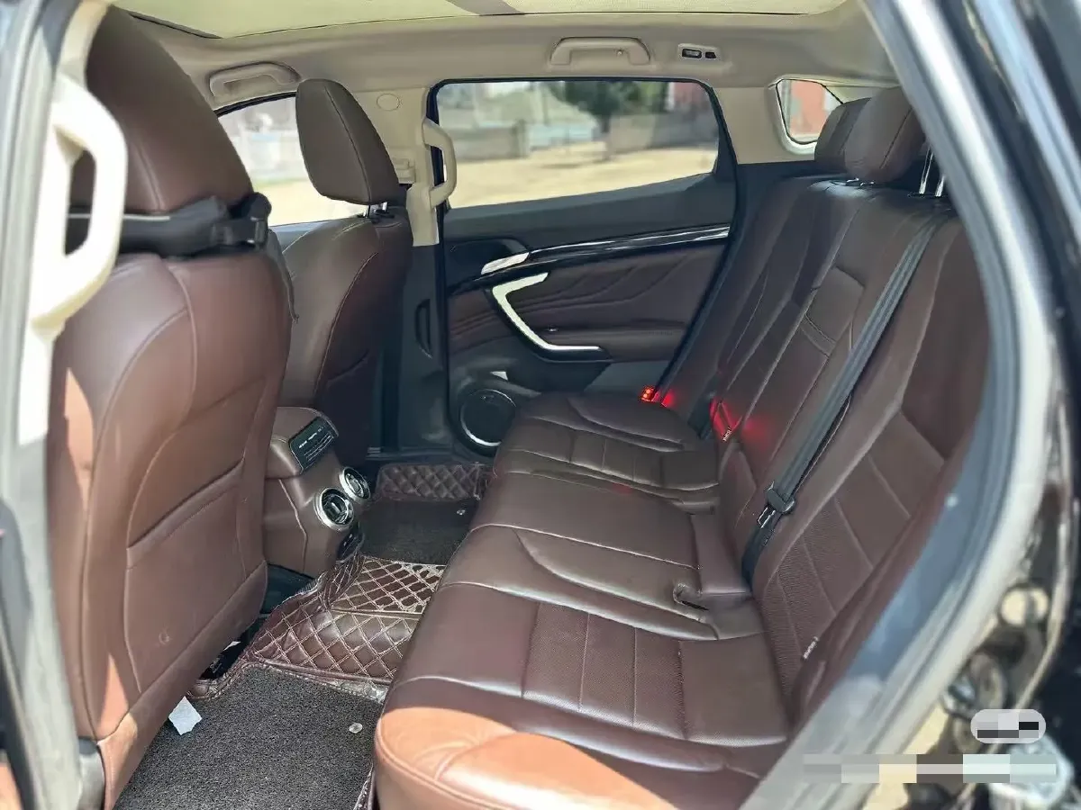 2017 Zotye T700 2.0T 190HP L4 8AT,autocango,china used car exporter,china ev exporter,chinese used car exporter,chinese used ev exporter