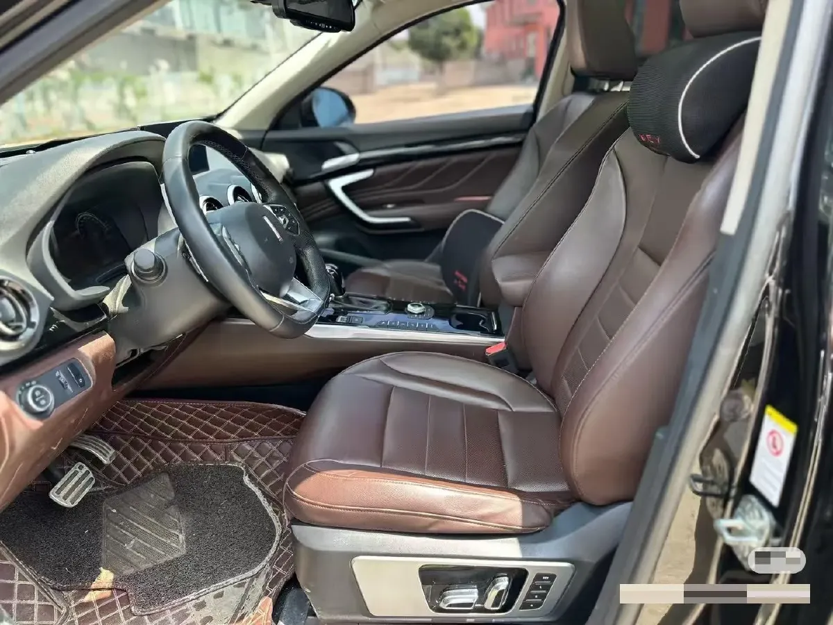 2017 Zotye T700 2.0T 190HP L4 8AT,autocango,china used car exporter,china ev exporter,chinese used car exporter,chinese used ev exporter