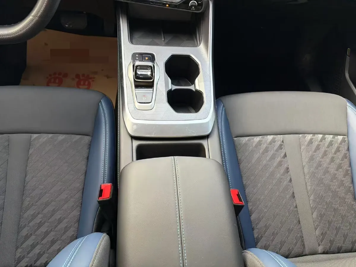 2023 GAC Trumpchi GS3 1.5T 177HP L4 7DCT,autocango,china used car exporter,china ev exporter,chinese used car exporter,chinese used ev exporter