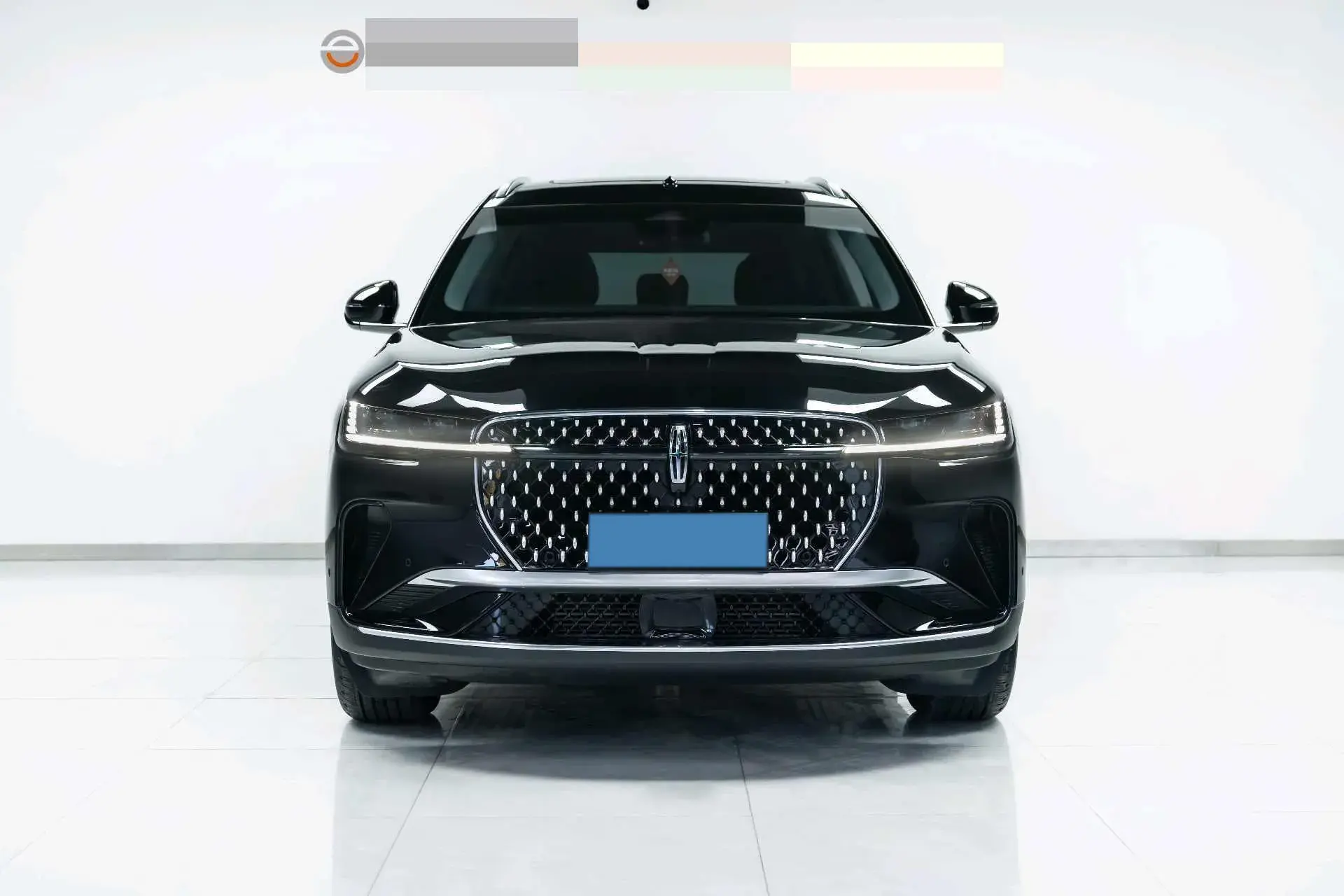 2025 LINCOLN NAUTILUS thumbnail 2