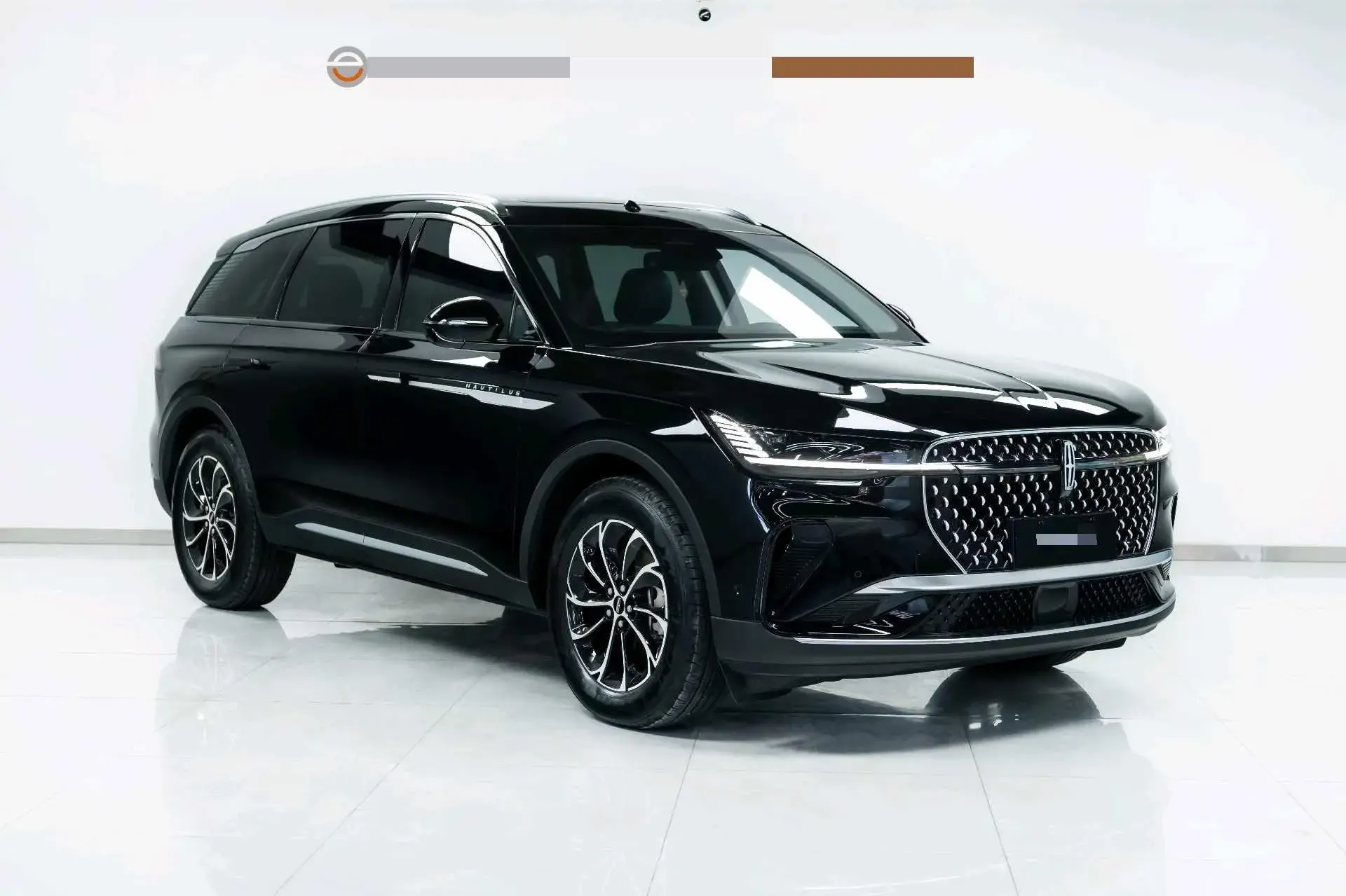 2025 LINCOLN NAUTILUS thumbnail 3