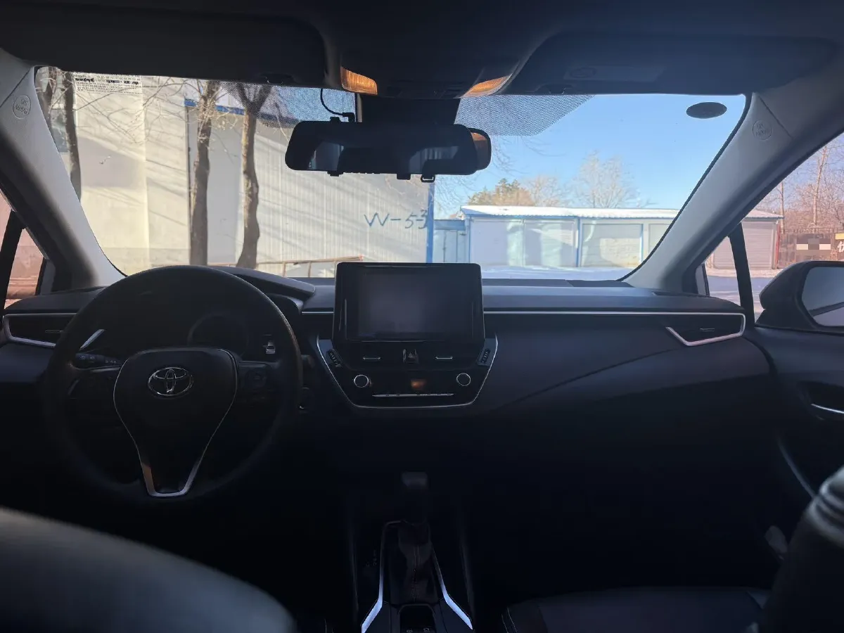 2021 Toyota Corolla 1.2T 116HP L4 CVT,autocango,china used car exporter,china ev exporter,chinese used car exporter,chinese used ev exporter