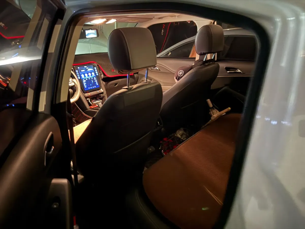 2021 Hyundai ix35 2.0L 160HP L4 6AT,autocango,china used car exporter,china ev exporter,chinese used car exporter,chinese used ev exporter