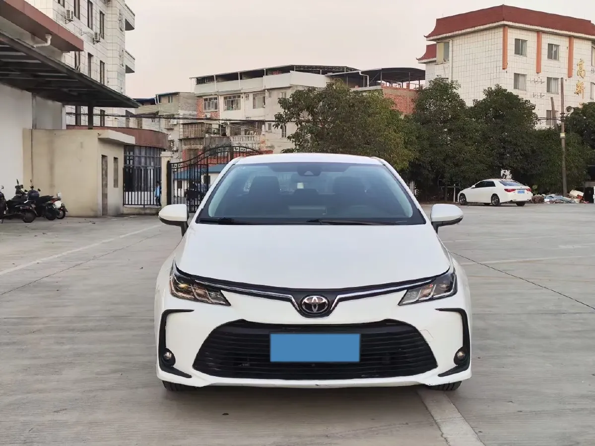 2021 Toyota Corolla 1.2T 116HP L4 CVT,autocango,china used car exporter,china ev exporter,chinese used car exporter,chinese used ev exporter