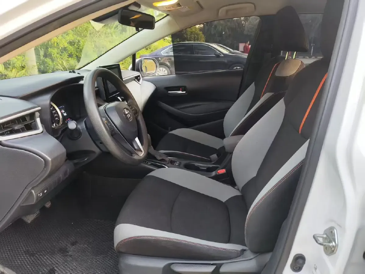 2021 Toyota Corolla 1.2T 116HP L4 CVT,autocango,china used car exporter,china ev exporter,chinese used car exporter,chinese used ev exporter