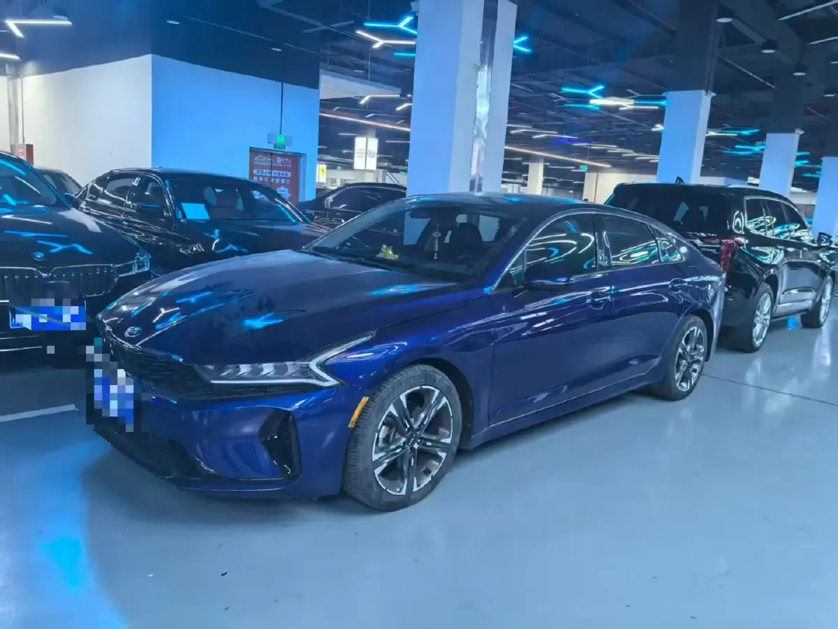 2020 Kia K5 1.5T 170HP L4 7DCT