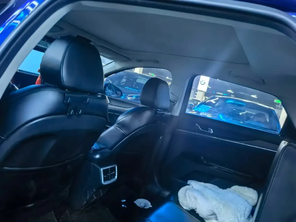 2020 Kia K5 1.5T 170HP L4 7DCT,autocango,china used car exporter,china ev exporter,chinese used car exporter,chinese used ev exporter