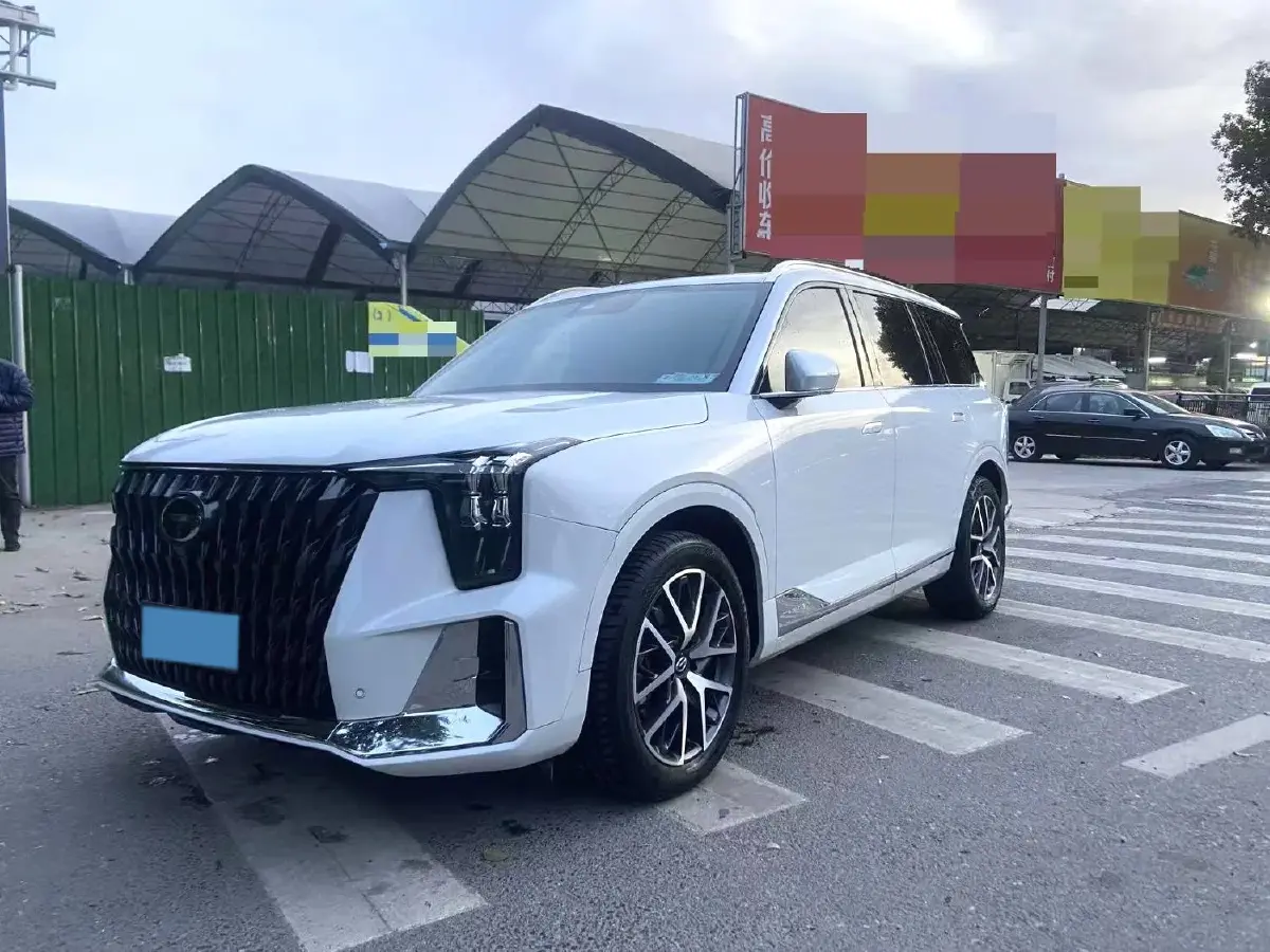 2022 GAC Trumpchi GS8 2.0T 190HP L4 E-CVT Hybrid