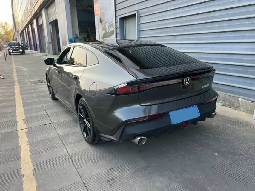 2022 ChangAn UNI-V 1.5T 188HP L4 7DCT,autocango,china used car exporter,china ev exporter,chinese used car exporter,chinese used ev exporter