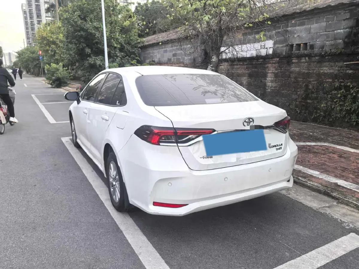 2021 Toyota Corolla 1.2T 116HP L4 CVT,autocango,china used car exporter,china ev exporter,chinese used car exporter,chinese used ev exporter