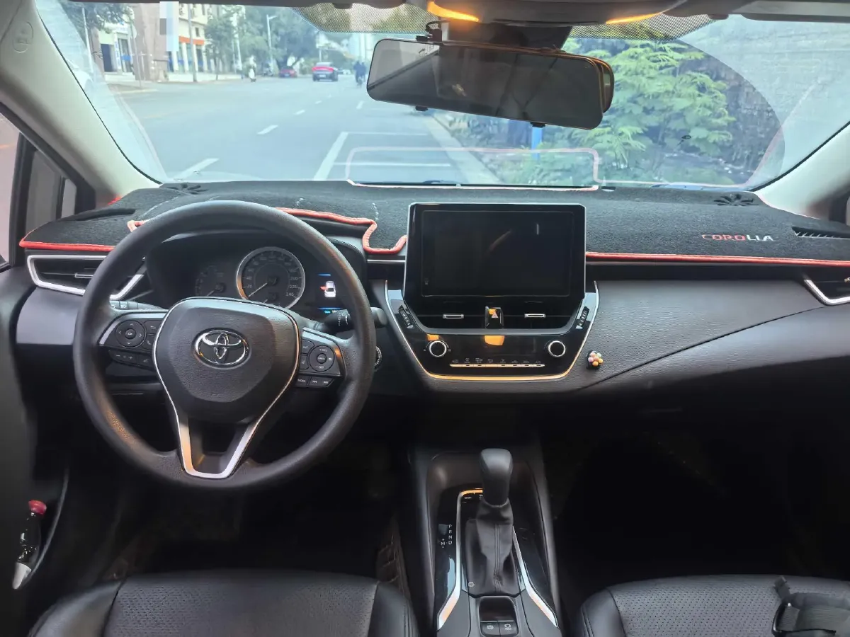 2021 Toyota Corolla 1.2T 116HP L4 CVT,autocango,china used car exporter,china ev exporter,chinese used car exporter,chinese used ev exporter