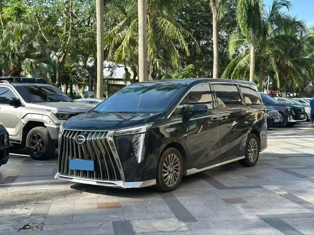 2023 GAC Trumpchi M8 2.0T 252HP L4 8AT