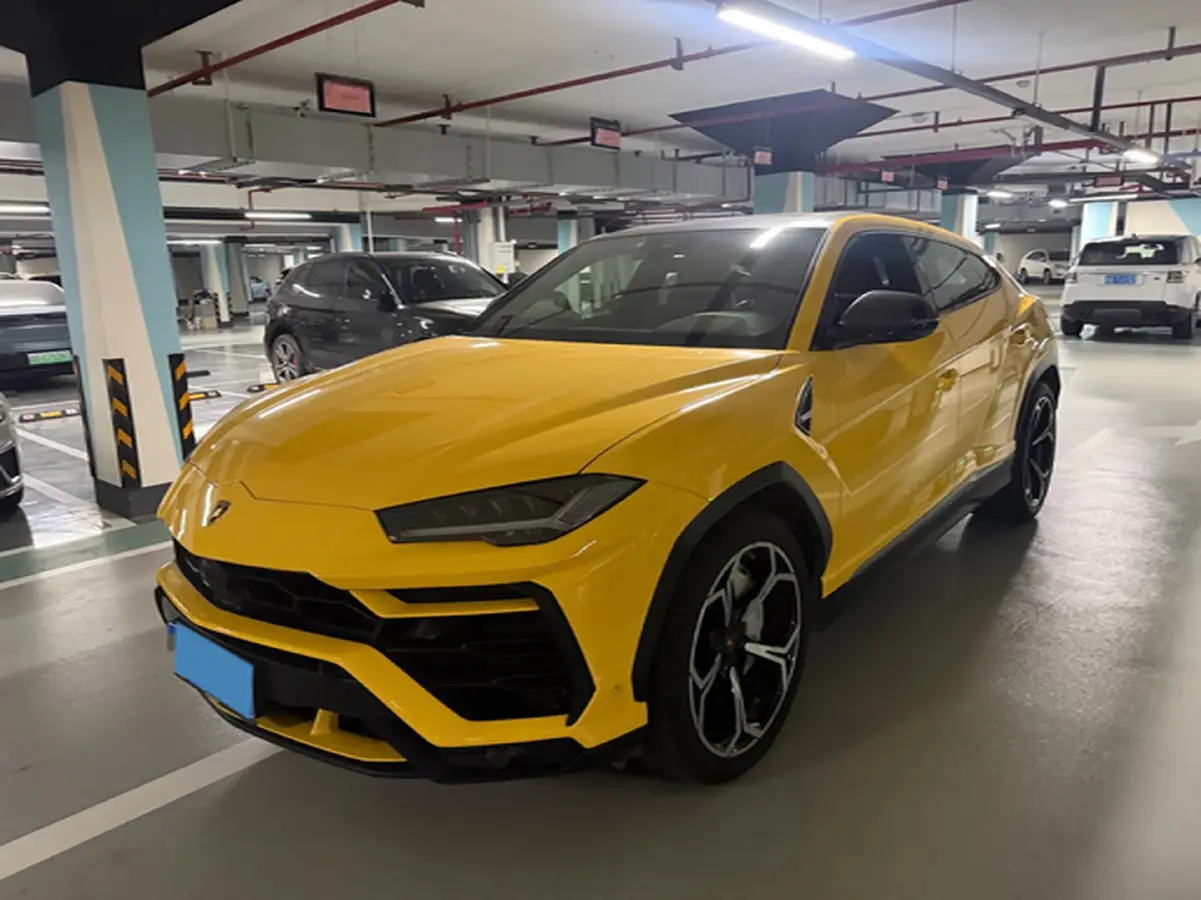 2021 Lamborghini Urus 4.0T 641HP V8 8AT