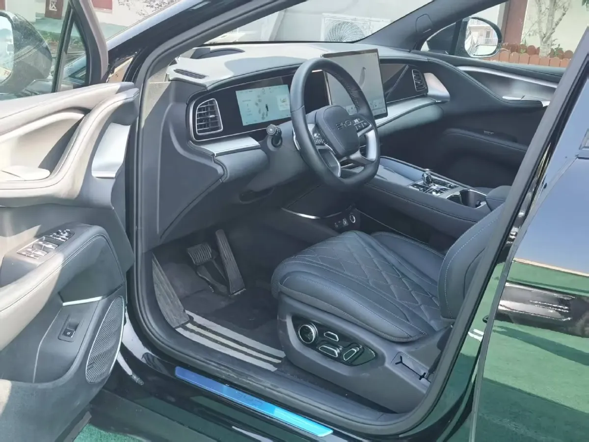 2025 BYD Sea Lion 07 BEV 80.64KWH,autocango,china used car exporter,china ev exporter,chinese used car exporter,chinese used ev exporter