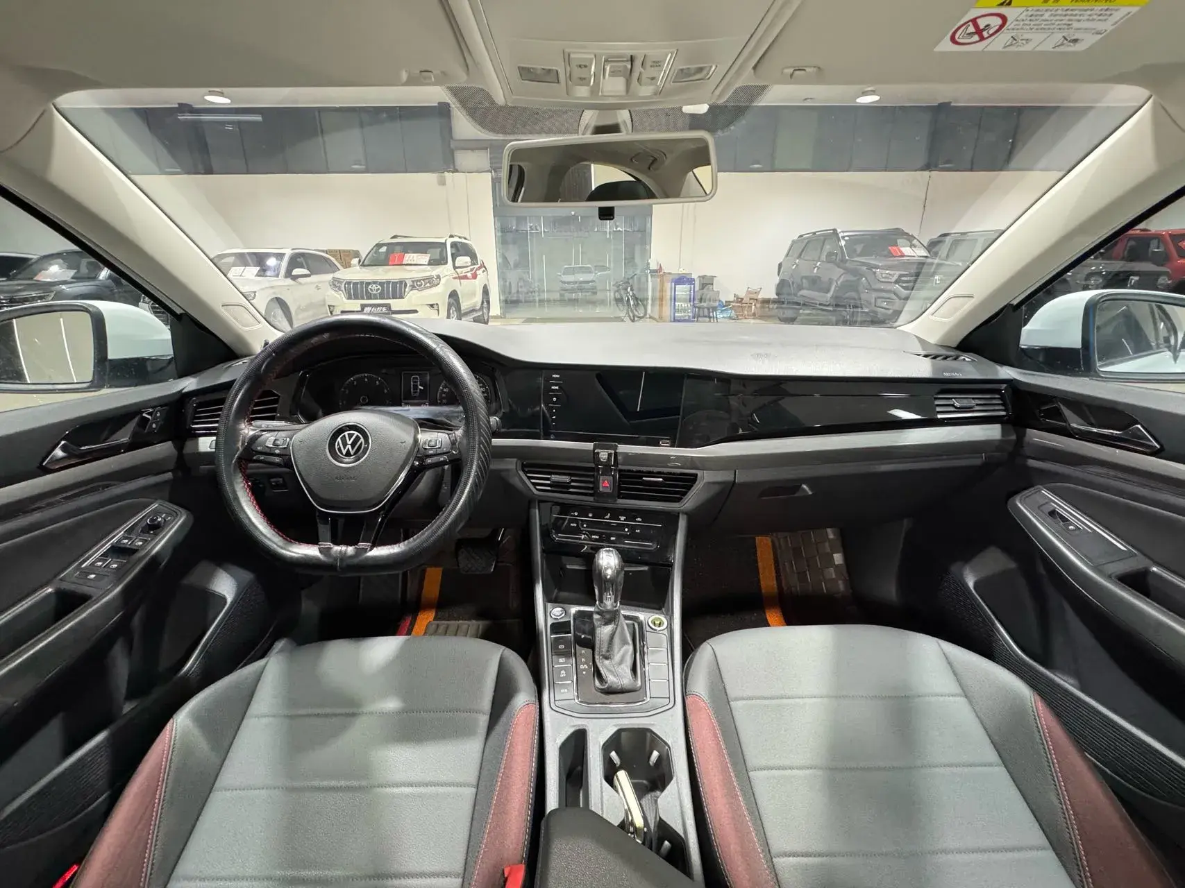 2021 VOLKSWAGEN BORA thumbnail 4