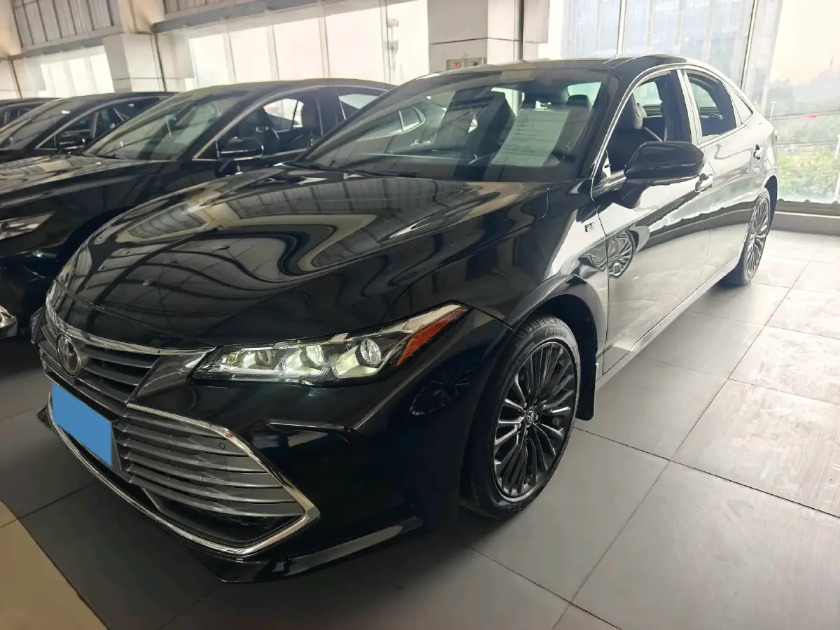 2019 Toyota Avalon 2.0L 178HP L4 CVT