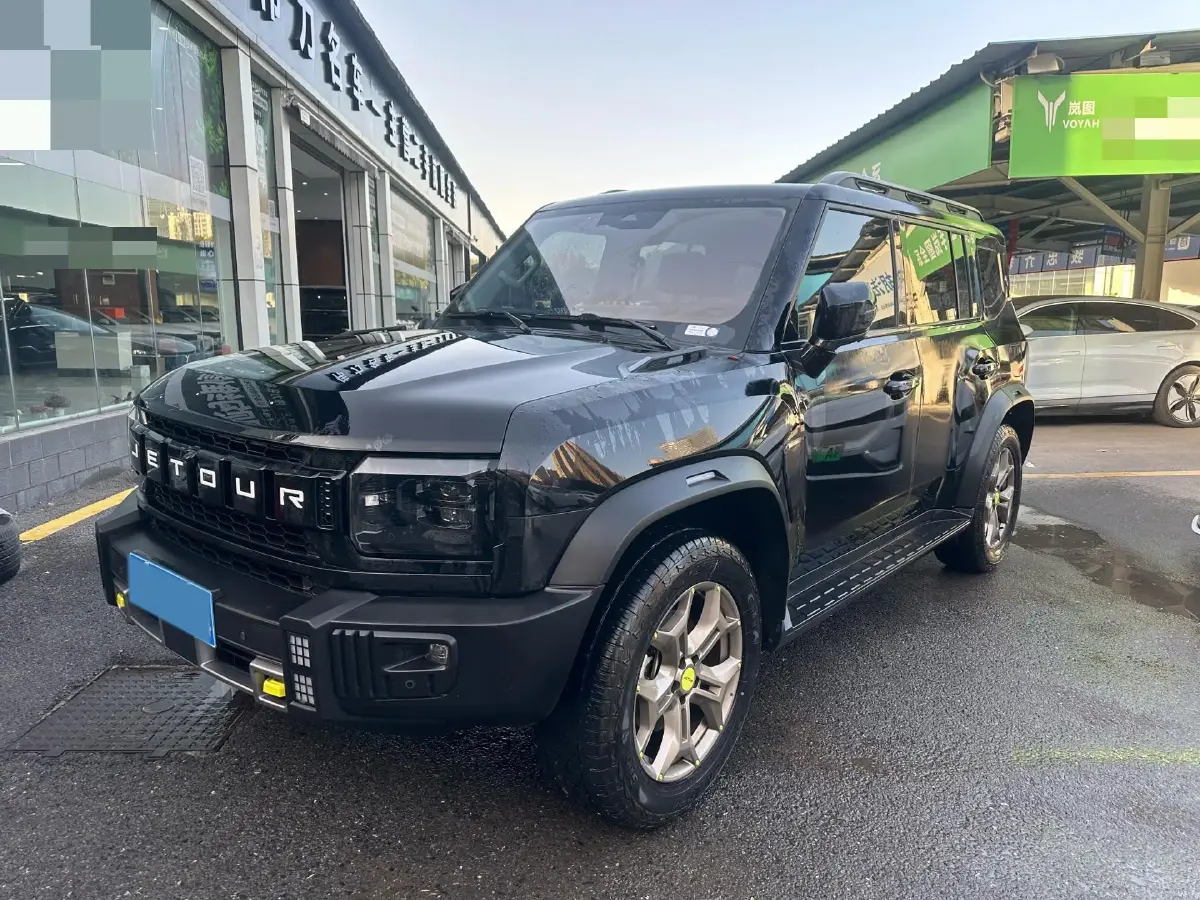 2023 Jetour Traveller 2.0T 254HP L4 8AT