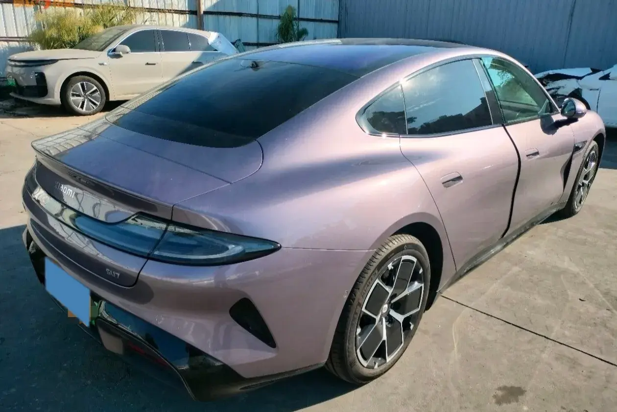 2024 MI SU7 thumbnail 3