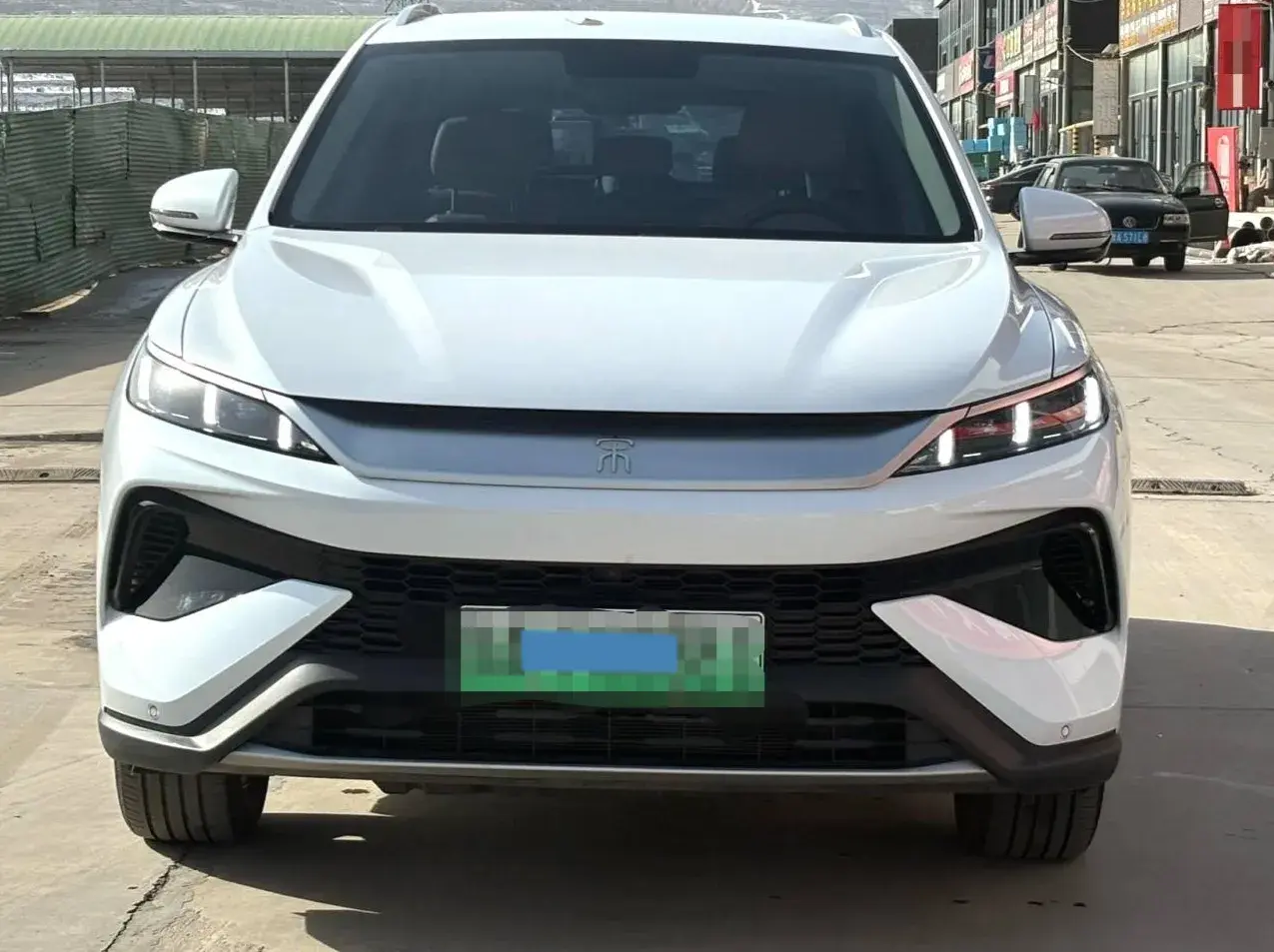 2025 BYD SONG thumbnail 2