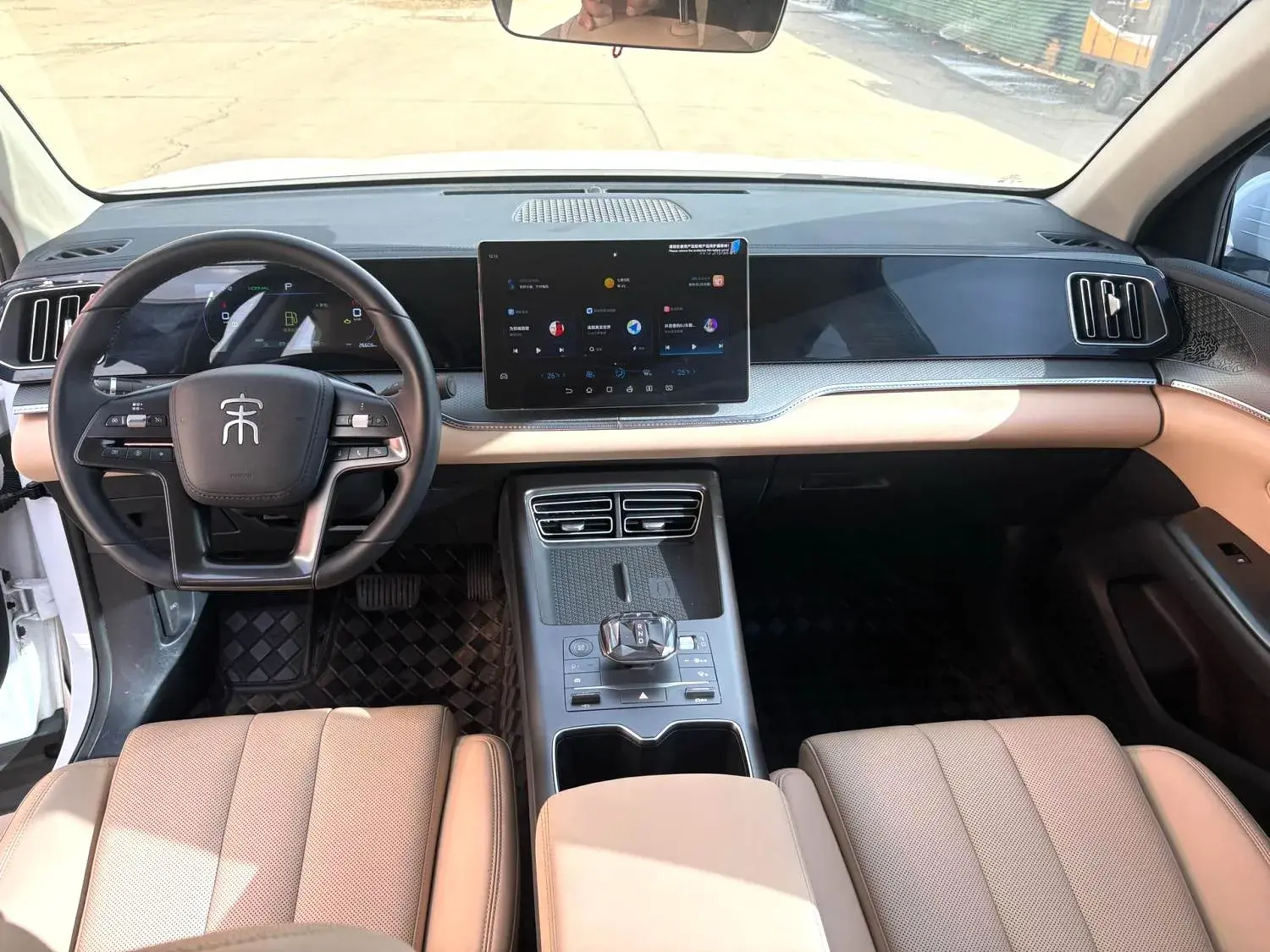 2025 BYD SONG thumbnail 4