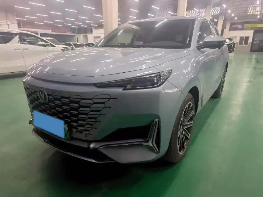 2022 ChangAn UNI-K iDD 1.5T 170HP L4 6TCT PHEV 30.74KWH