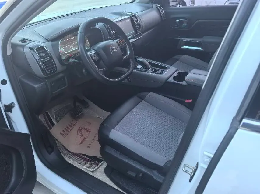 2019 Citroen C5 Aircross 1.6T 167HP L4 6AT,autocango,china used car exporter,china ev exporter,chinese used car exporter,chinese used ev exporter