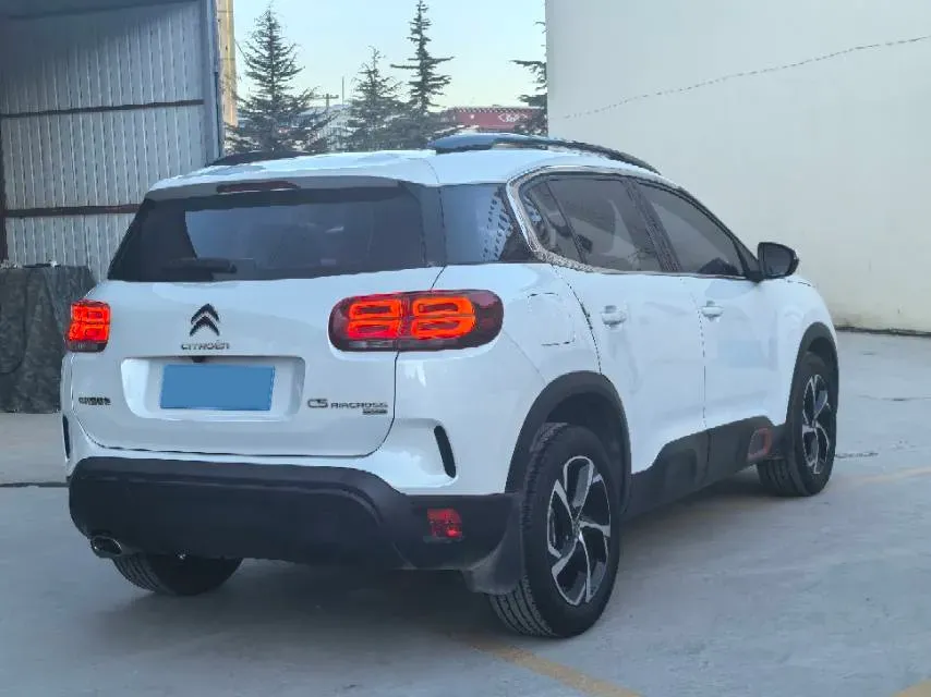 2019 Citroen C5 Aircross 1.6T 167HP L4 6AT,autocango,china used car exporter,china ev exporter,chinese used car exporter,chinese used ev exporter