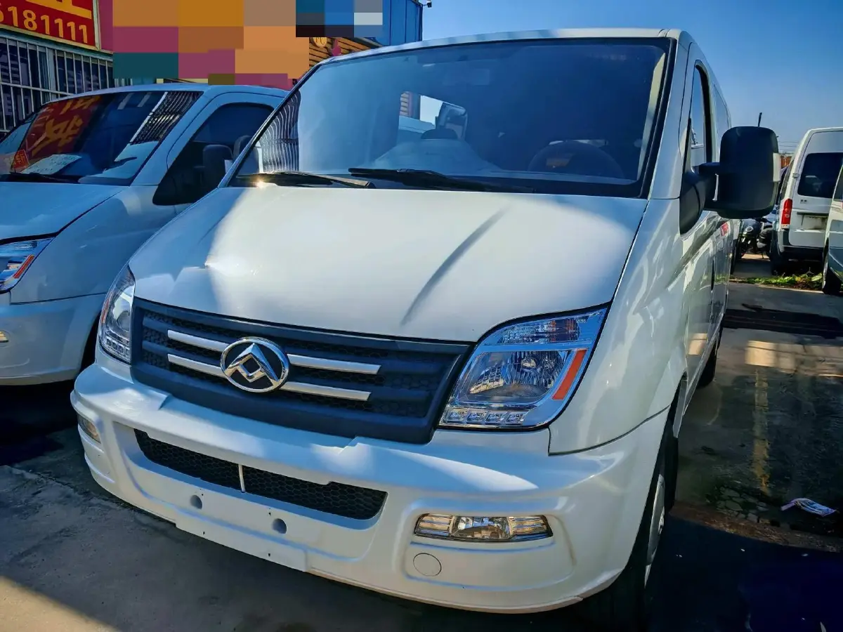 2021 MAXUS XinTu V80 2.0T 127HP L4 6MT