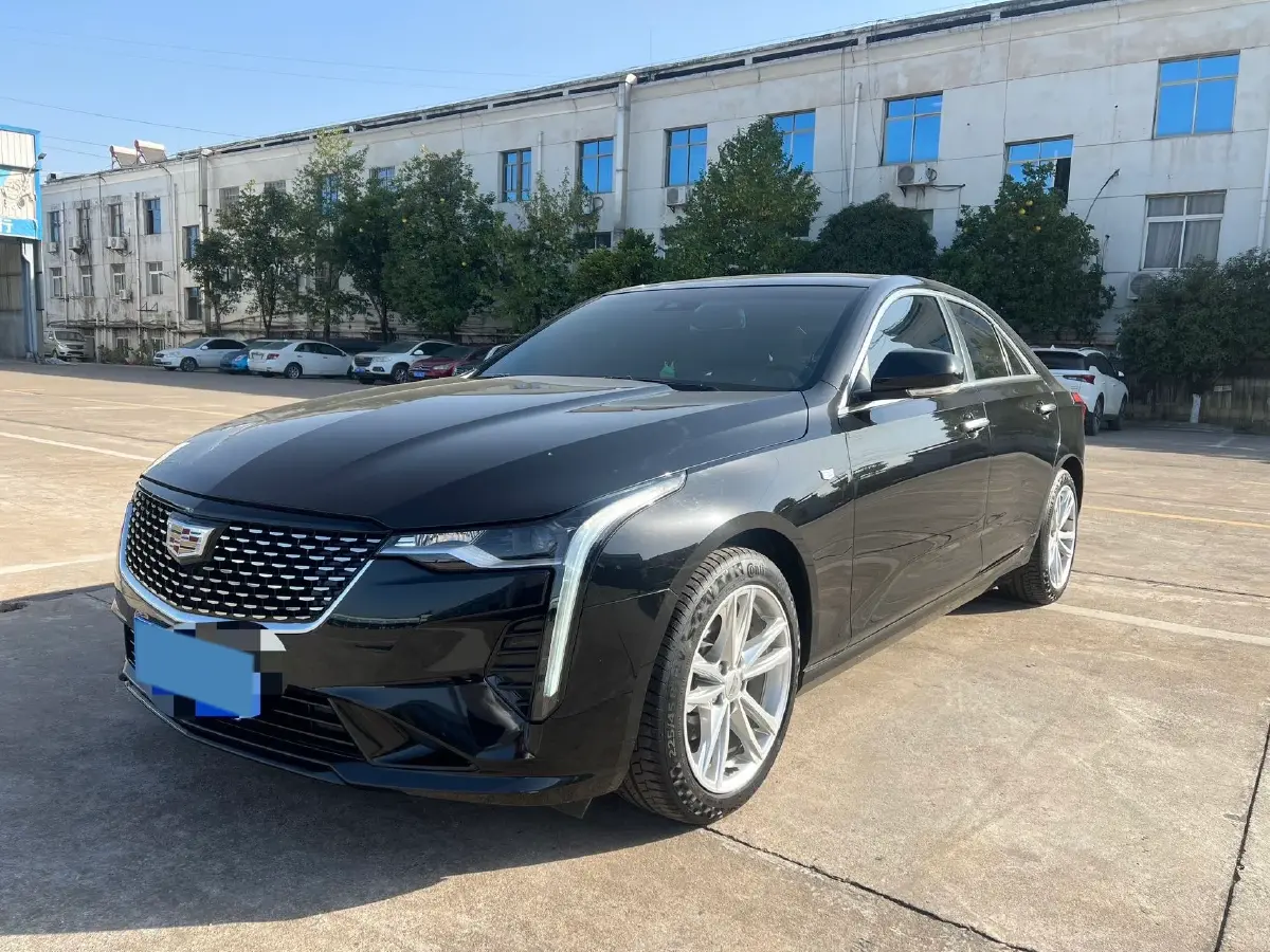 2023 Cadillac CT4 1.5T 211HP L4 8AT