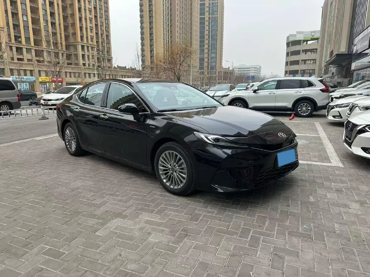 2024 Toyota Camry 2.0L 152HP L4 E-CVT Hybrid,autocango,china used car exporter,china ev exporter,chinese used car exporter,chinese used ev exporter