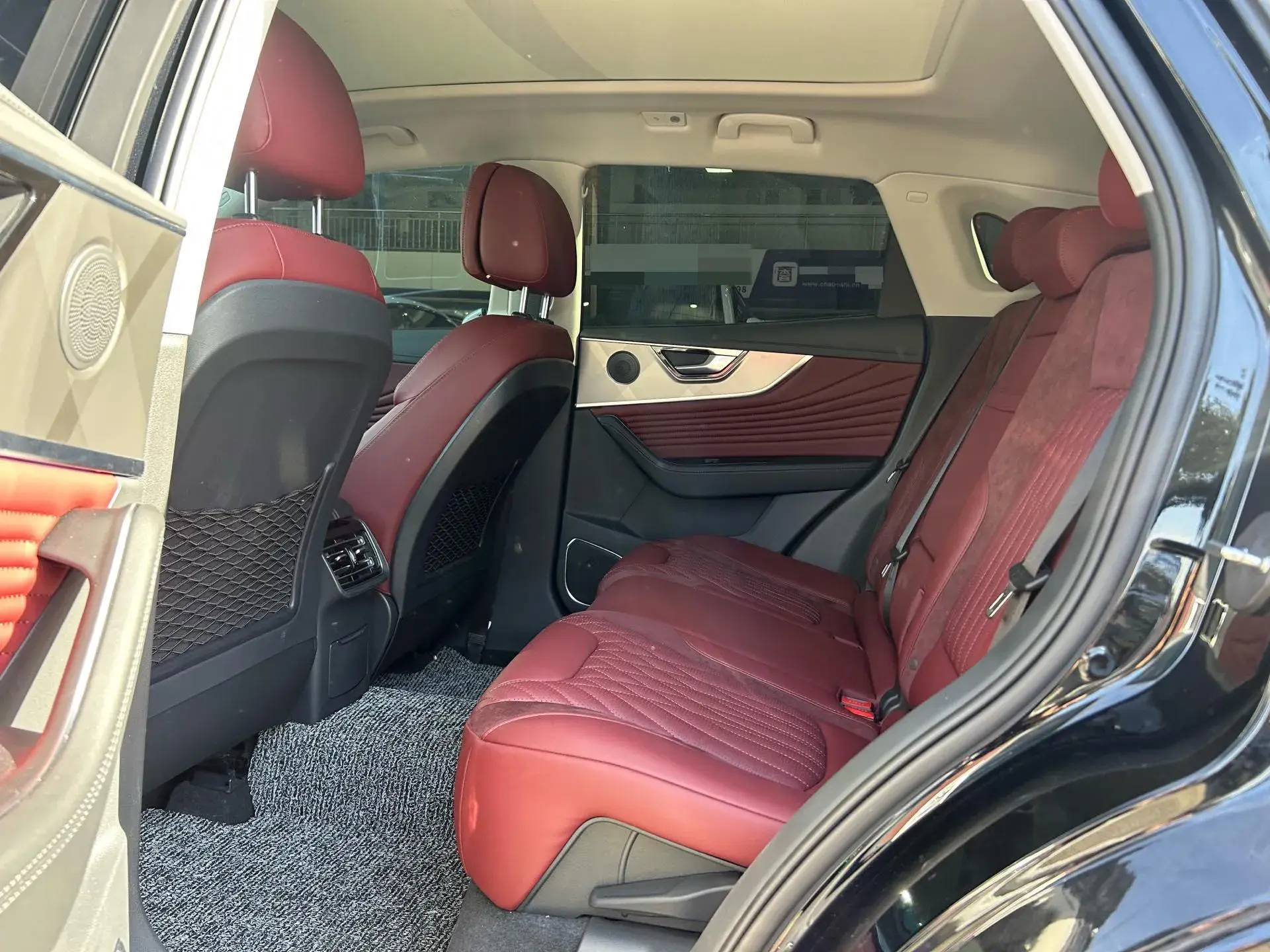 2023 HONGQI HS5 thumbnail 4