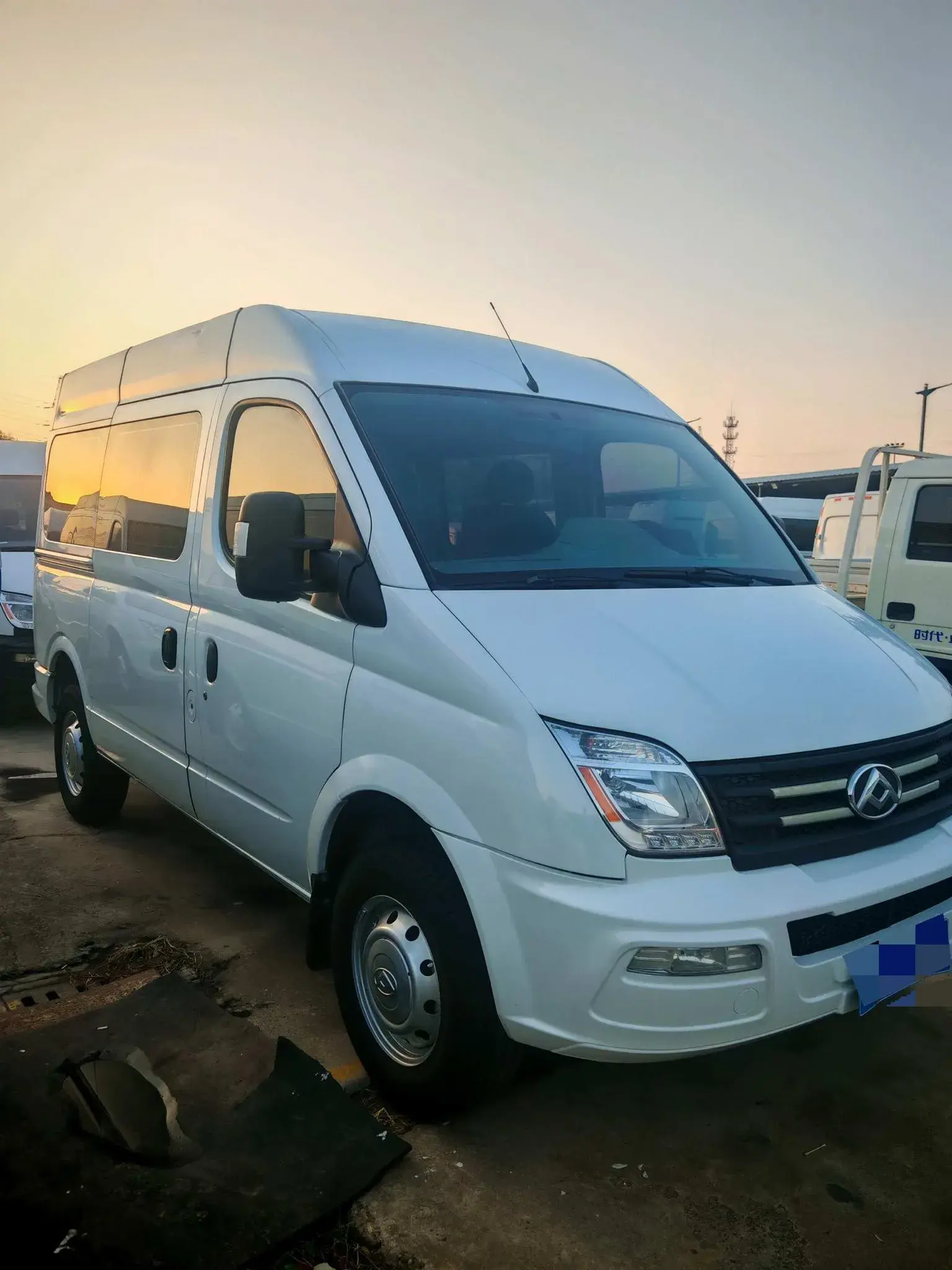 2021 MAXUS XINTU thumbnail 3