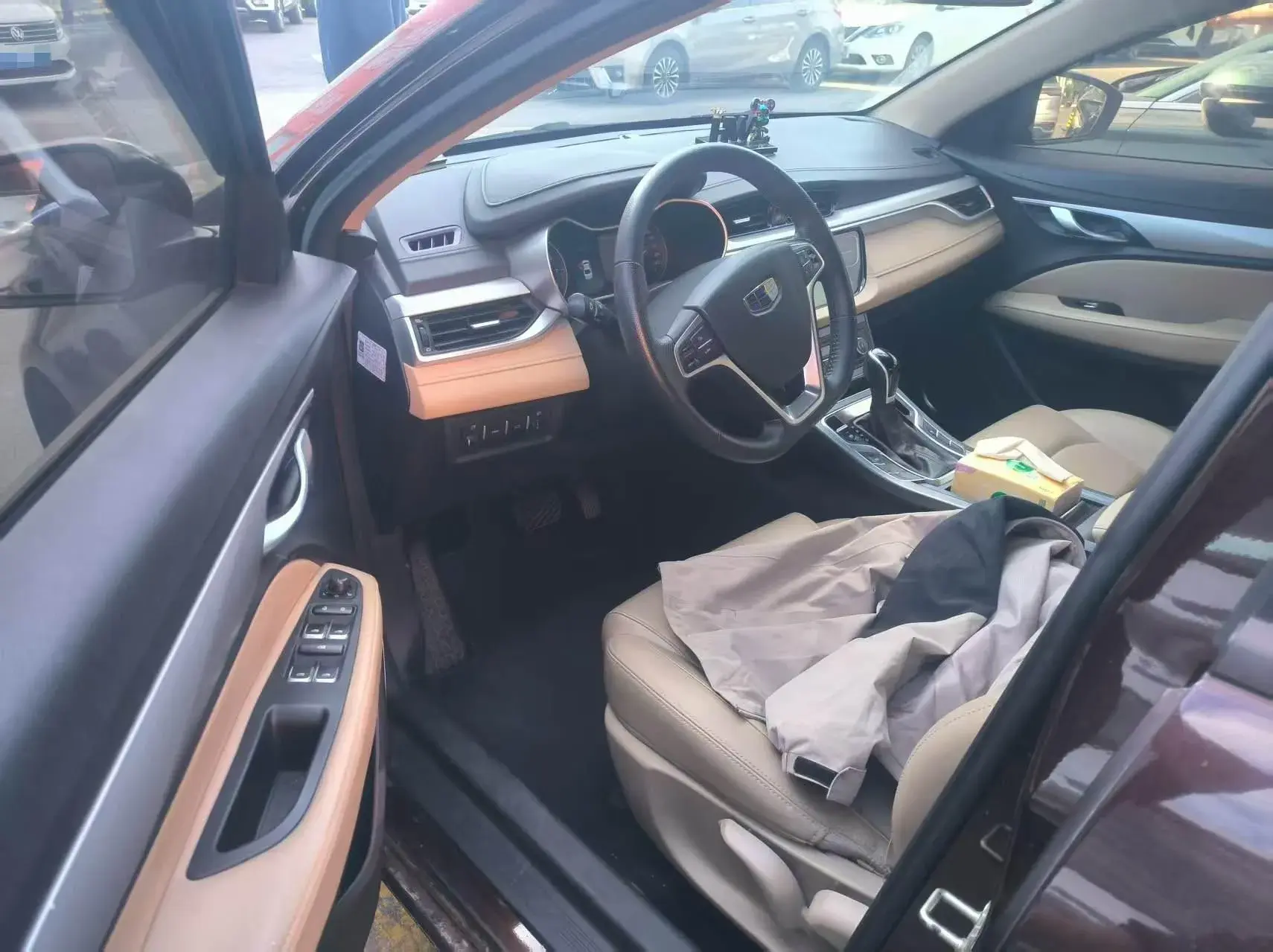 2018 GEELY EMGRAND thumbnail 2