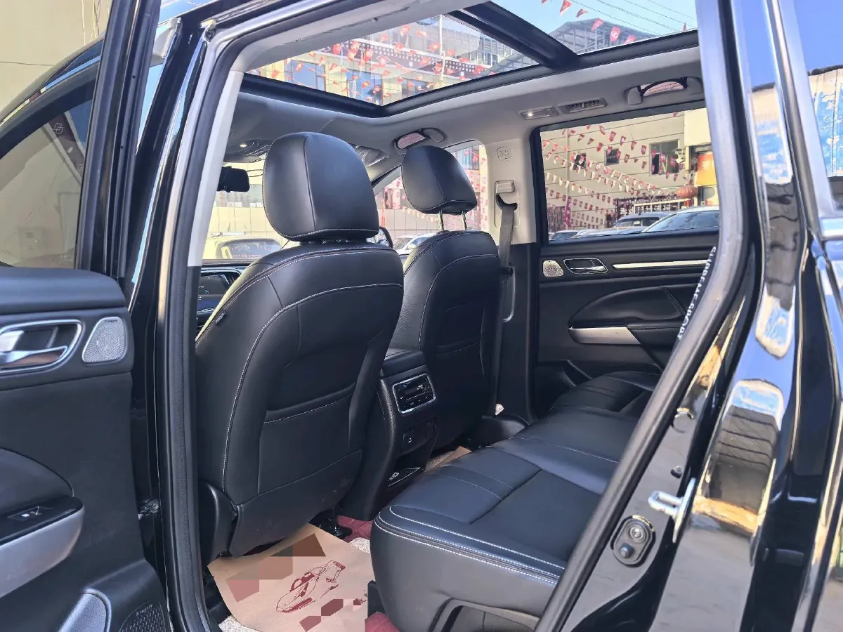 2021 GAC Trumpchi GS8 2.0T 252HP L4 6AT,autocango,china used car exporter,china ev exporter,chinese used car exporter,chinese used ev exporter