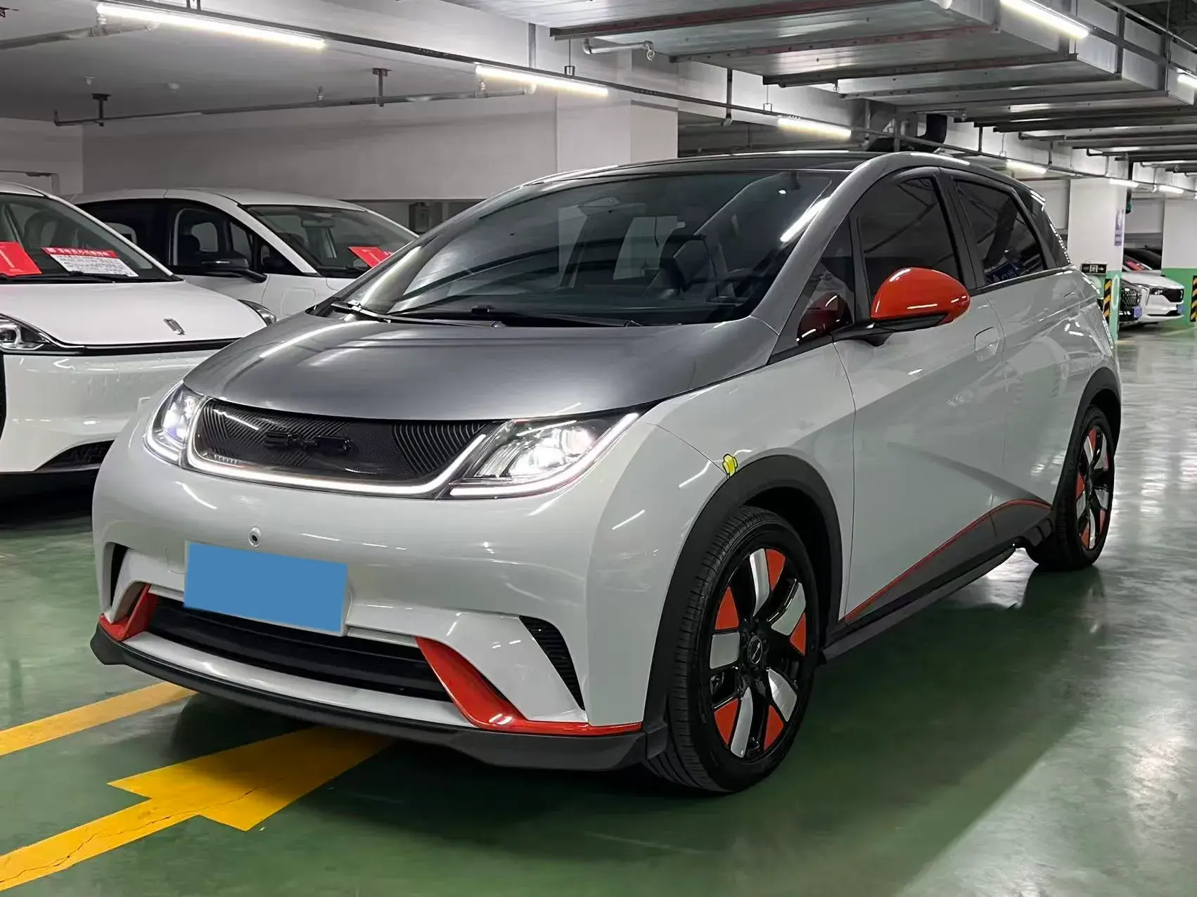 2021 BYD DOLPHIN view 1