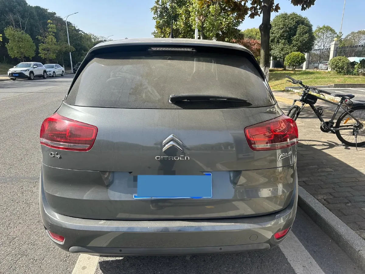 2015 Citroen C4 Picasso 1.6T 165HP L4 6AT,autocango,china used car exporter,china ev exporter,chinese used car exporter,chinese used ev exporter