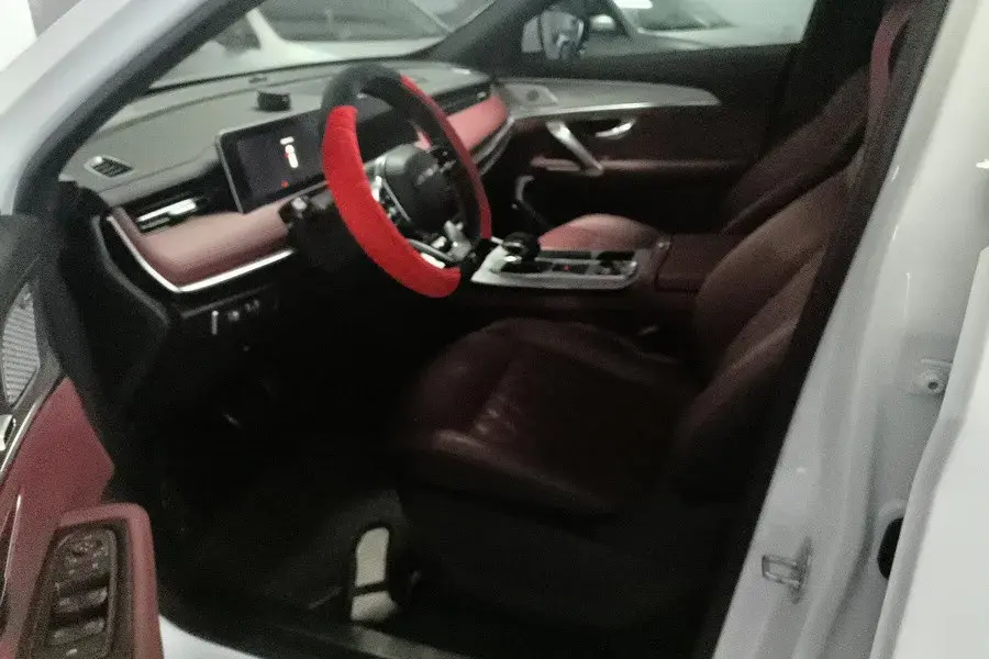 2024 JETOUR X70 thumbnail 3