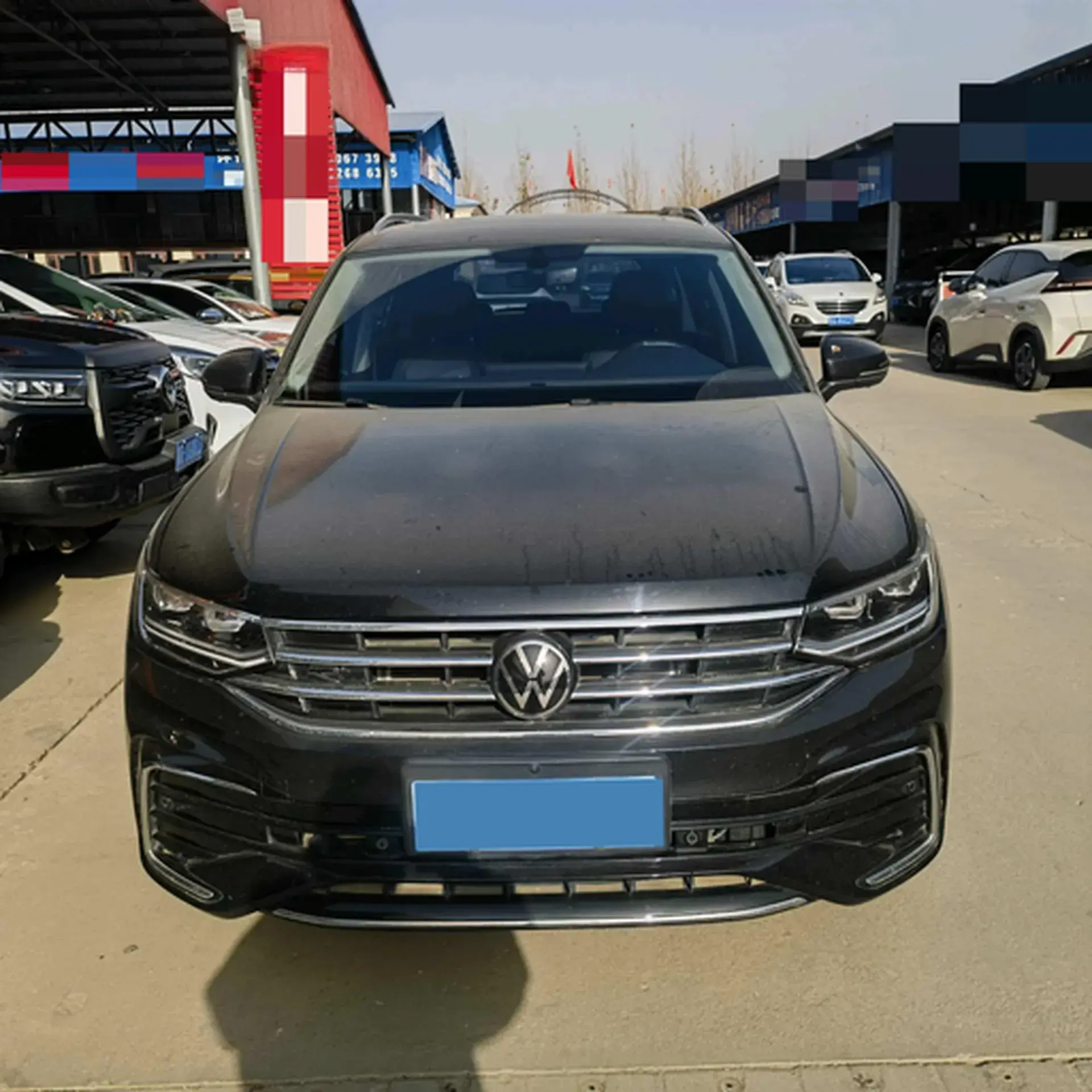 2024 VOLKSWAGEN TIGUAN thumbnail 2