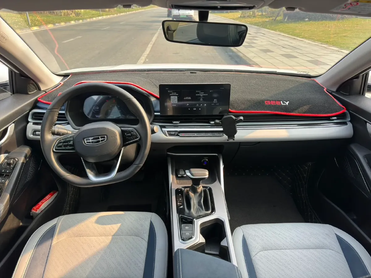 2022 Geely Emgrand L 1.4T 141HP L4 CVT,autocango,china used car exporter,china ev exporter,chinese used car exporter,chinese used ev exporter