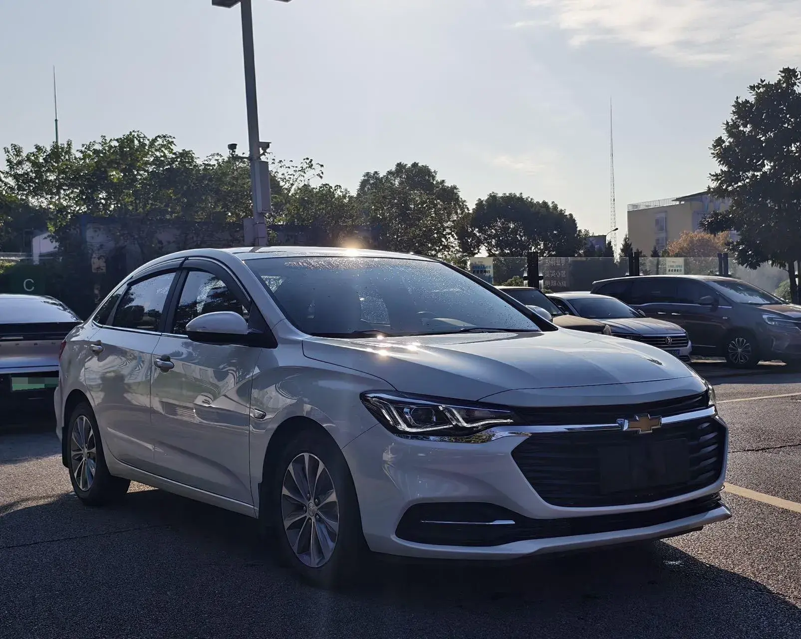 2022 CHEVROLET MONZA thumbnail 3