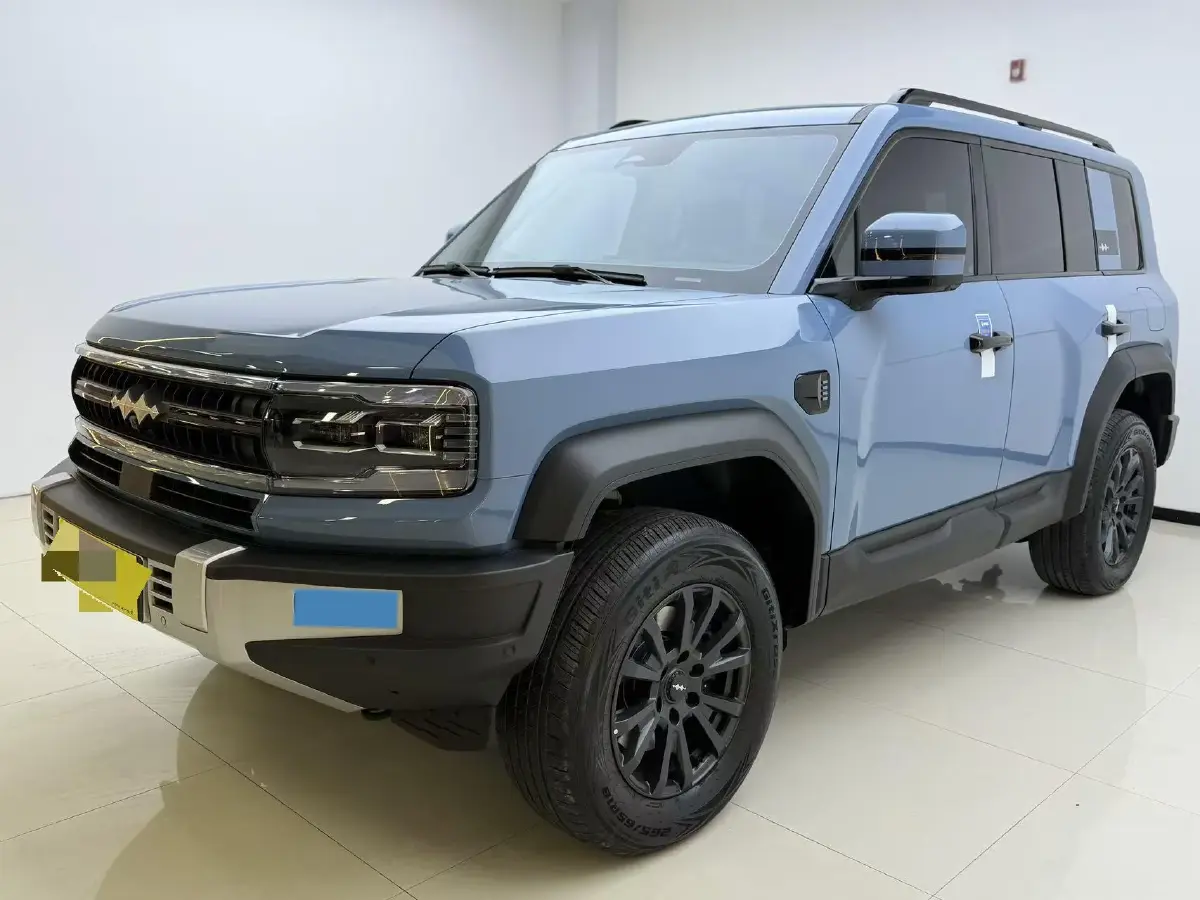 2023 FangChengBao Bao 5 1.5T 194HP L4 E-CVT PHEV 31.8KWH