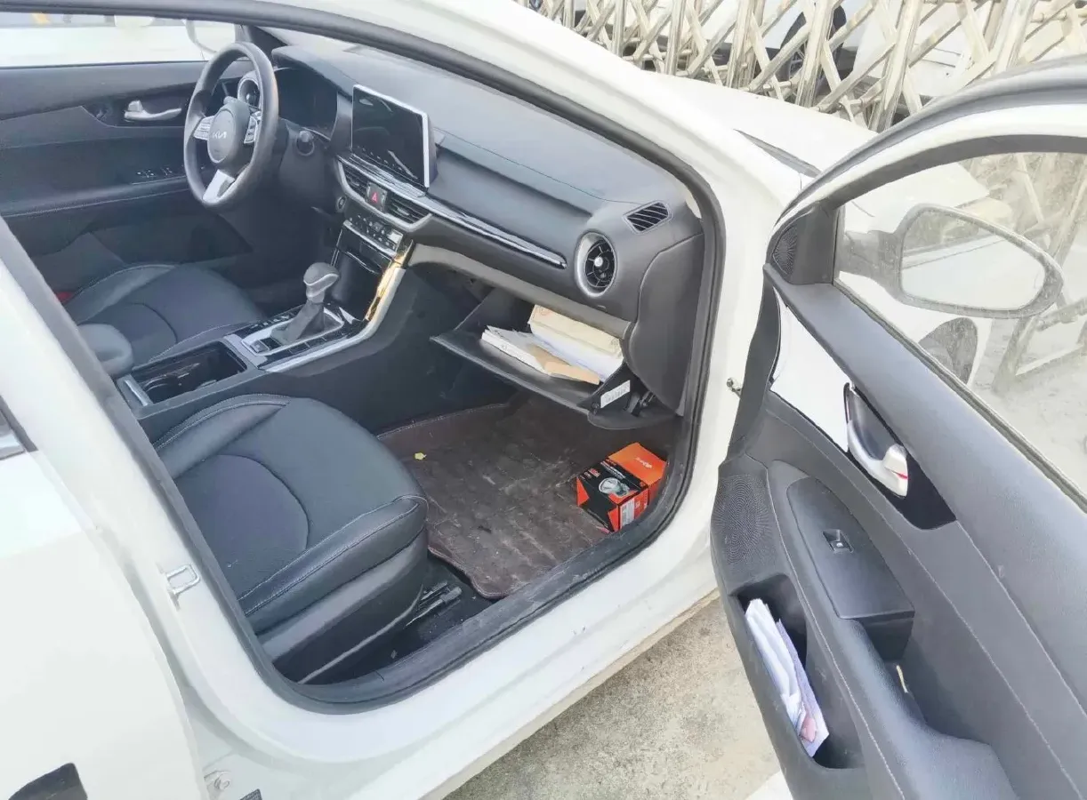 2021 Kia K3 1.5L 115HP L4 CVT,autocango,china used car exporter,china ev exporter,chinese used car exporter,chinese used ev exporter