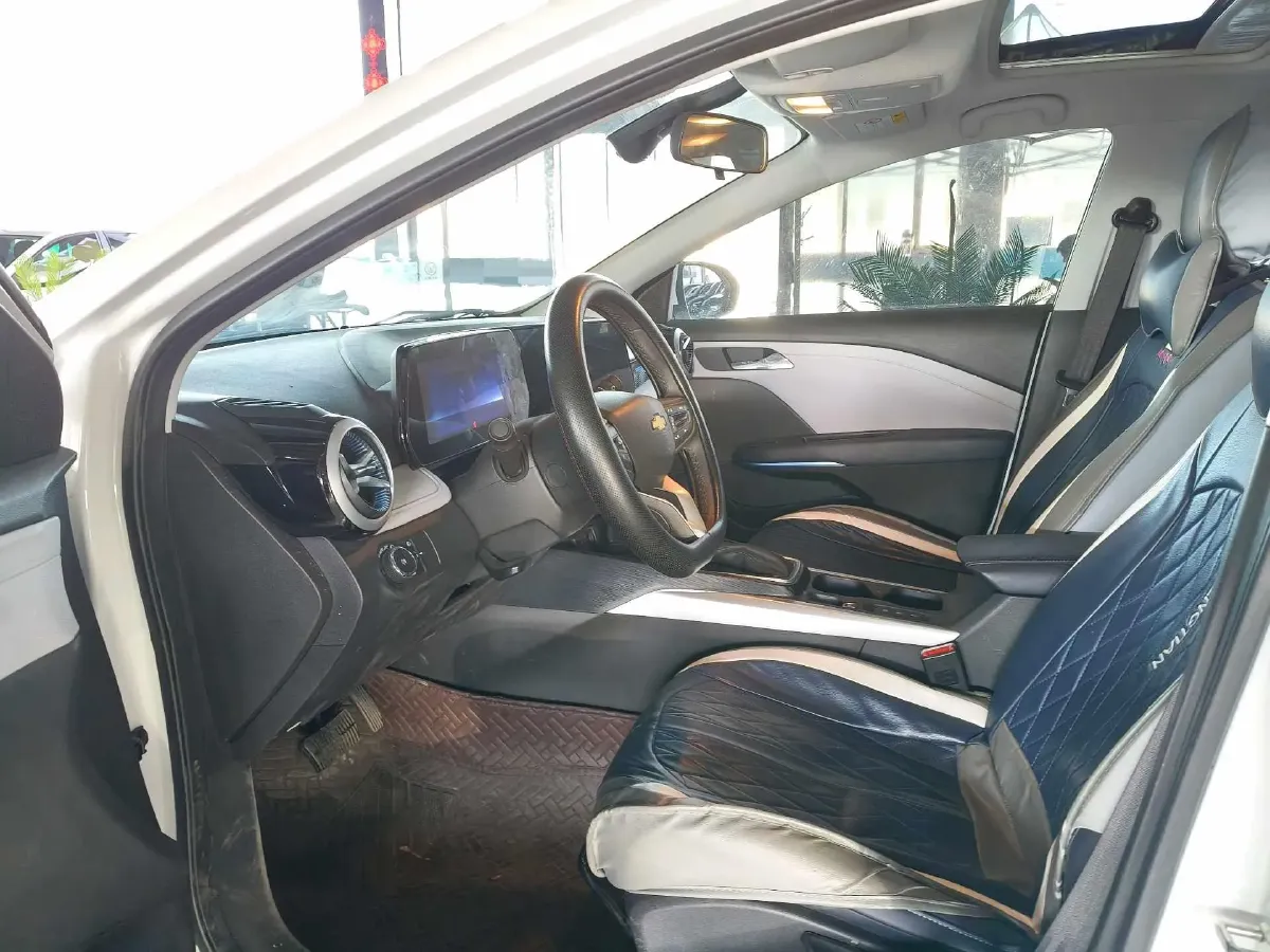 2024 Chevrolet Monza 1.5L 113HP L4 6DCT,autocango,china used car exporter,china ev exporter,chinese used car exporter,chinese used ev exporter