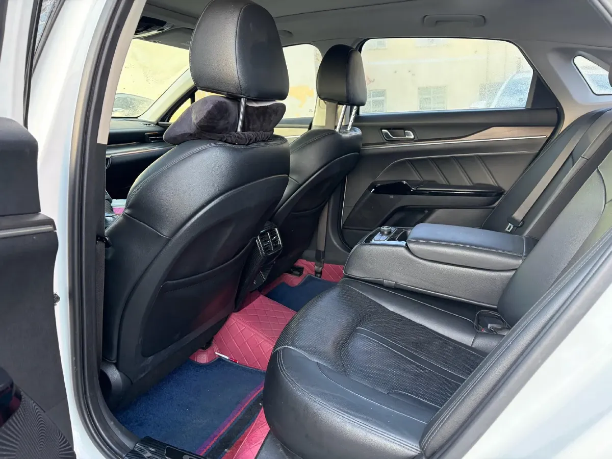 2021 Kia K5 2.0T 240HP L4 8AT,autocango,china used car exporter,china ev exporter,chinese used car exporter,chinese used ev exporter