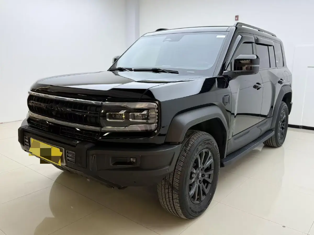 2023 FangChengBao Bao 5 1.5T 194HP L4 E-CVT PHEV 31.8KWH